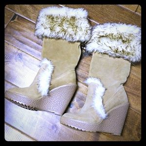 Colin Stuart Wedge Boots w/ Fur